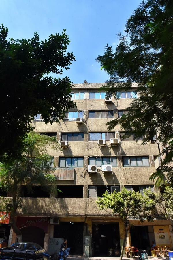 Two-Bedroom Apartment At Mohamed Farid Street 카이로 외부 사진
